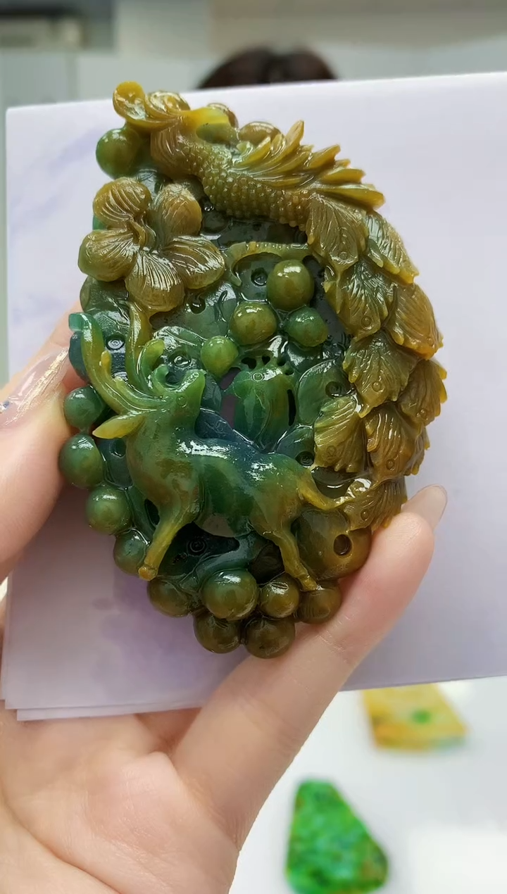 【闪购商品】定制翡翠未镶嵌4829jw-毛货挂件90