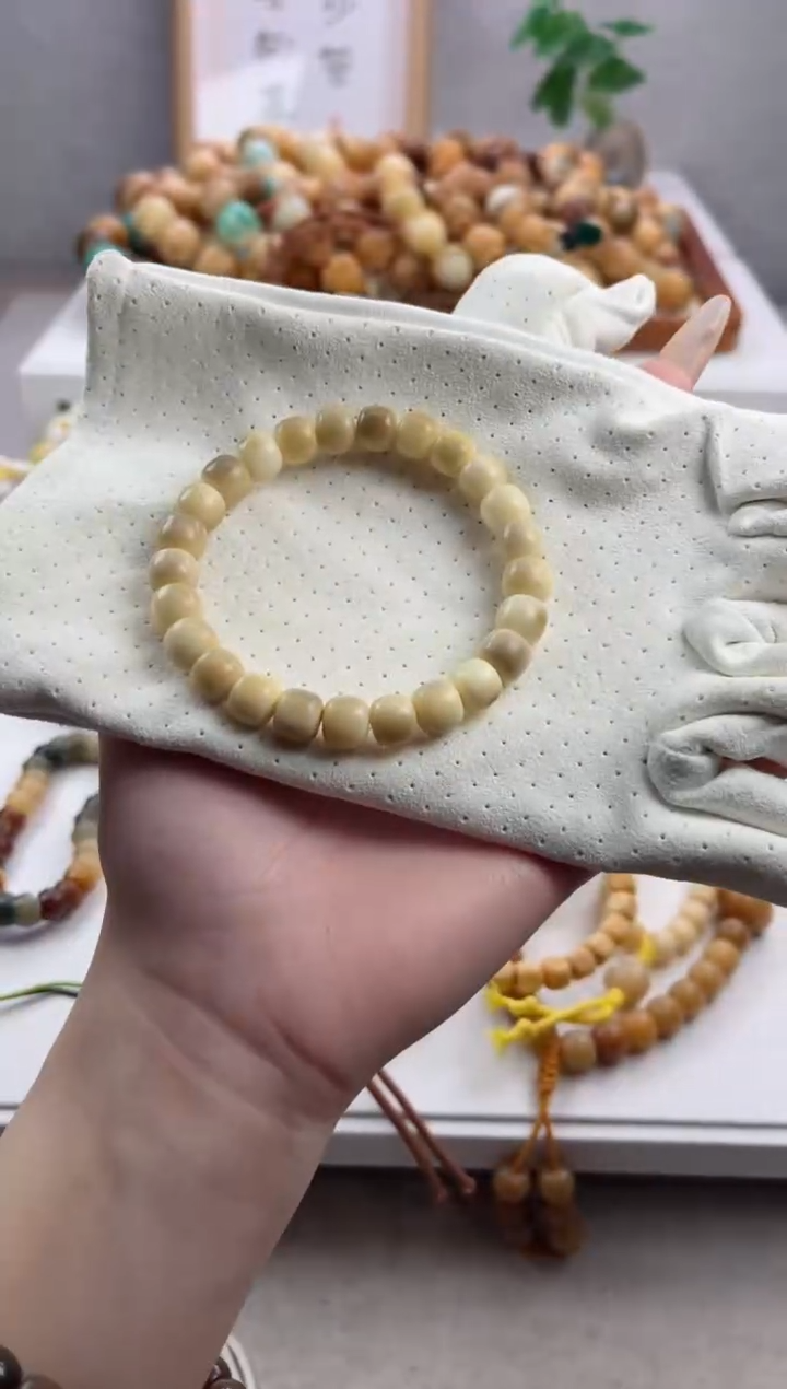 【闪购商品】菩提根/象牙果手串A35白玉菩提马卡龙桶珠8*9mm