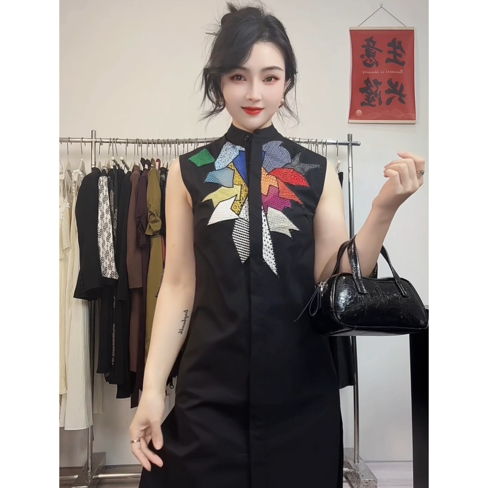 夏季新款百搭无袖连衣裙小立领门襟刺绣设计感小众上衣衬衫裙