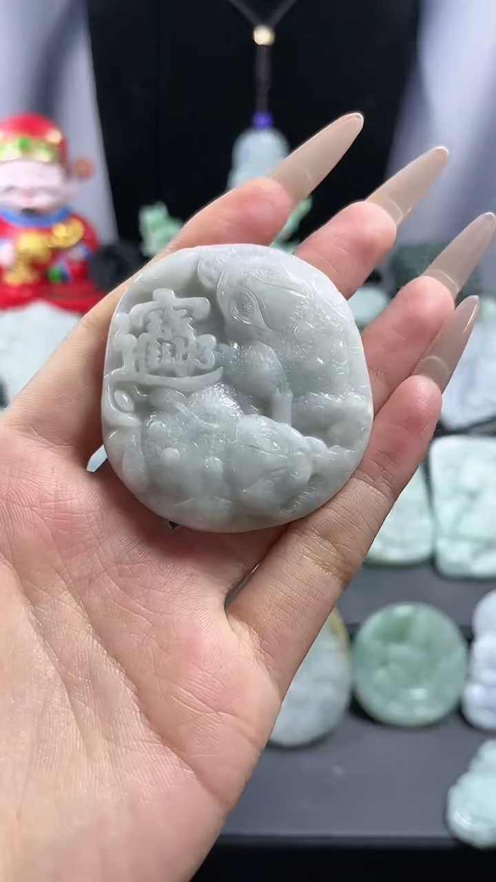 【闪购商品】翡翠颈饰未镶嵌招财进宝金蟾