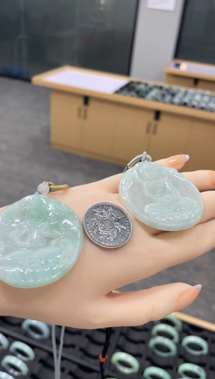 吊坠(不含链)未镶嵌翡翠牌子吊坠/多样性发其一