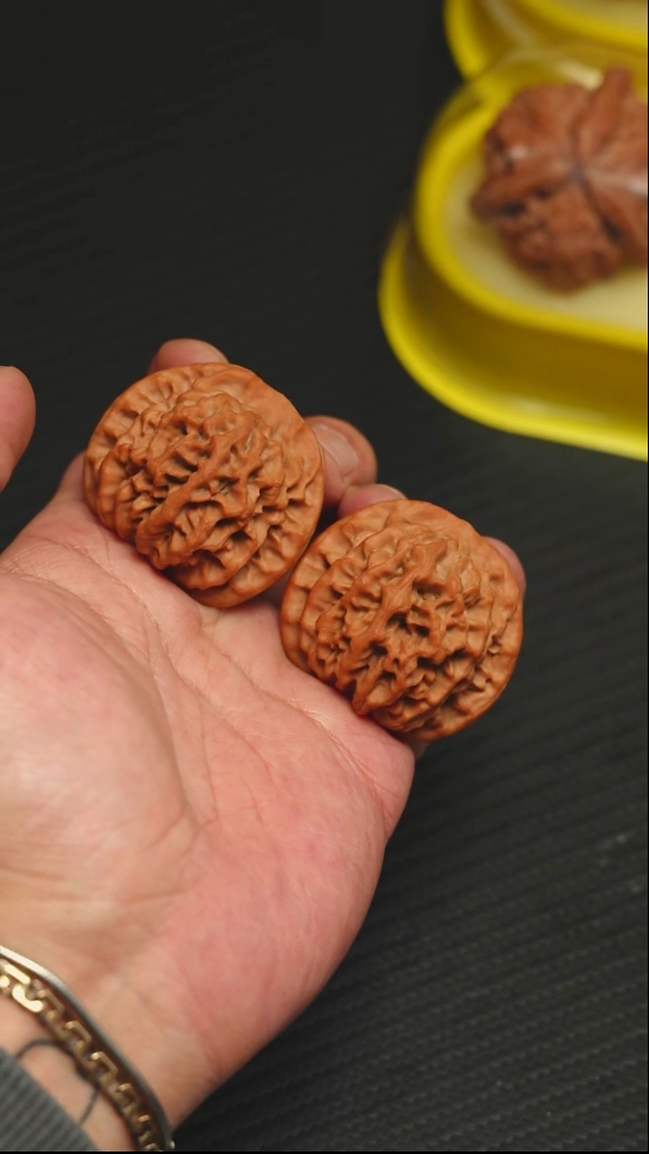 吊坠文玩核桃鲸****梦精品秦闷40