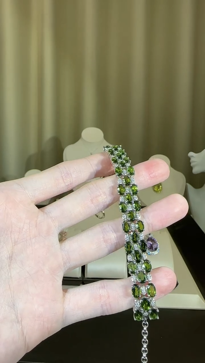 【闪购商品】透辉石手链银S925镶嵌高级款