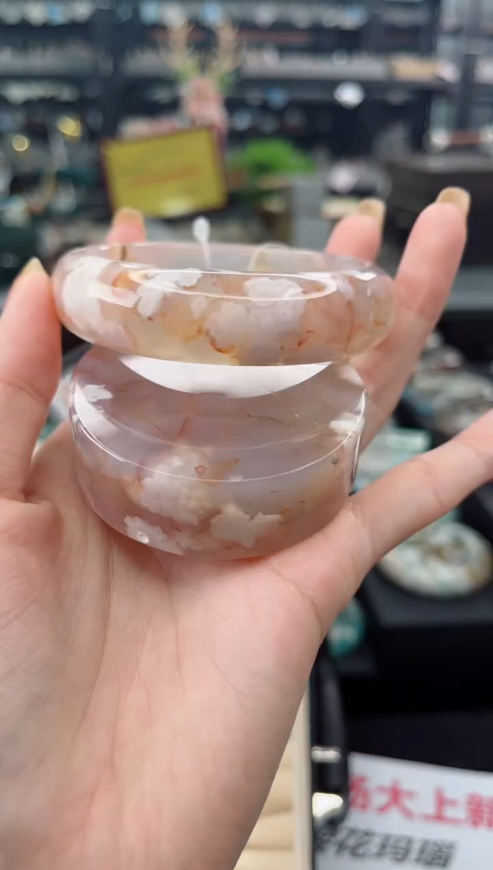 【闪购商品】石英质玉手镯未镶嵌58圈口（赠品镯心）6572412