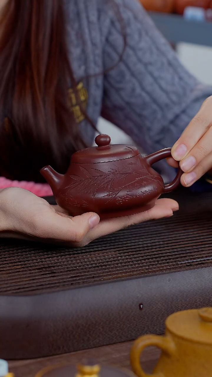 【闪购商品】紫砂茶壶纳瓢竹刻紫泥紫砂壶