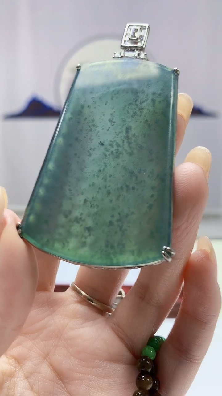 定制翡翠未镶嵌4812DD-毛货挂件赠珠链78