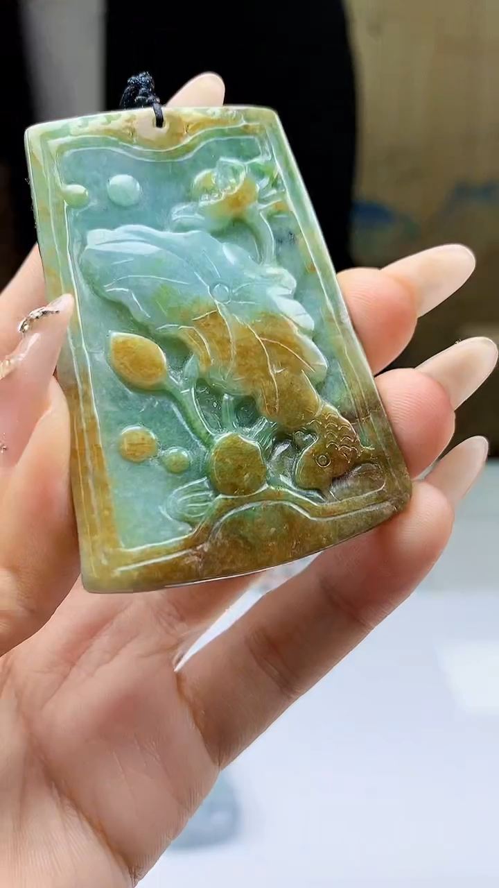 【闪购商品】定制翡翠未镶嵌5155ty-毛货挂件88