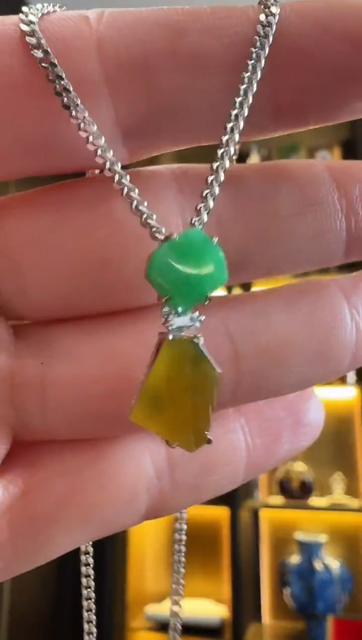 吊坠(不含链)18K金镶嵌翡翠吊坠