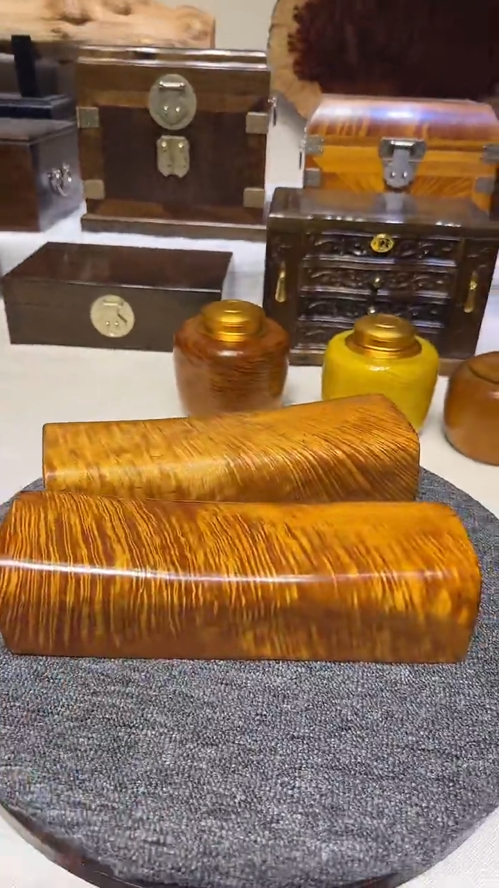 金丝楠木老料满水波高枕无忧