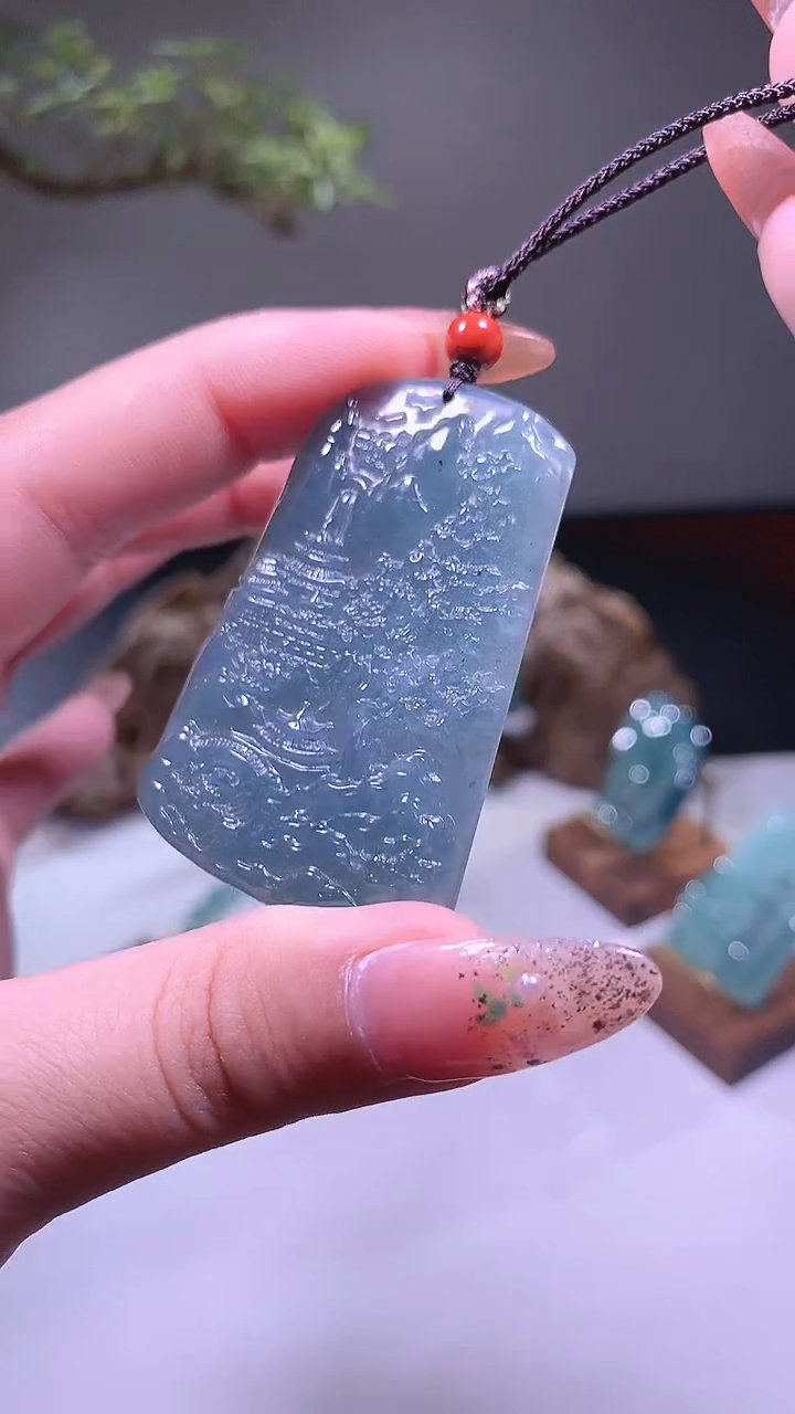 翡翠未镶嵌吊坠(不含链)天然A货翡翠-山水
