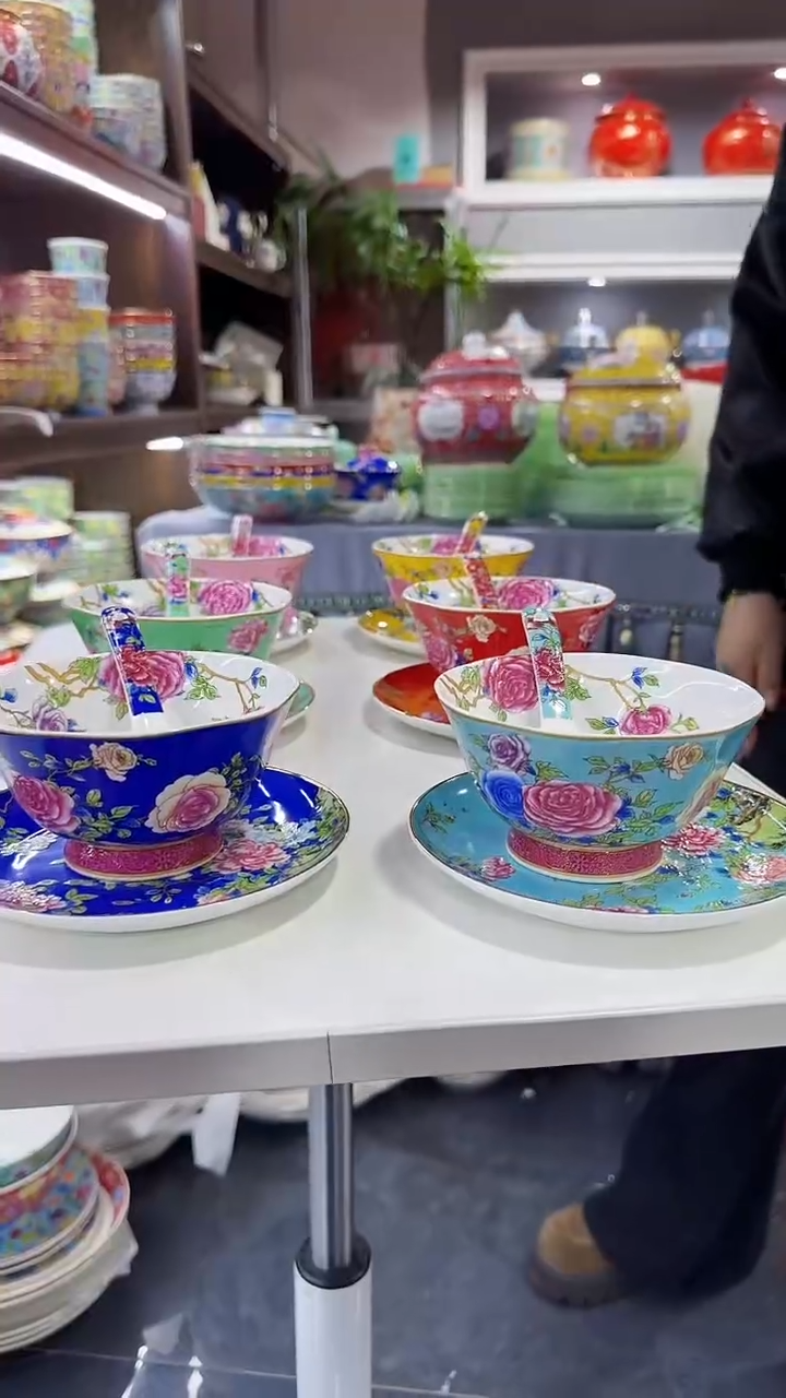 【闪购商品】瓷片三件套碟碗勺6套景德镇陶瓷