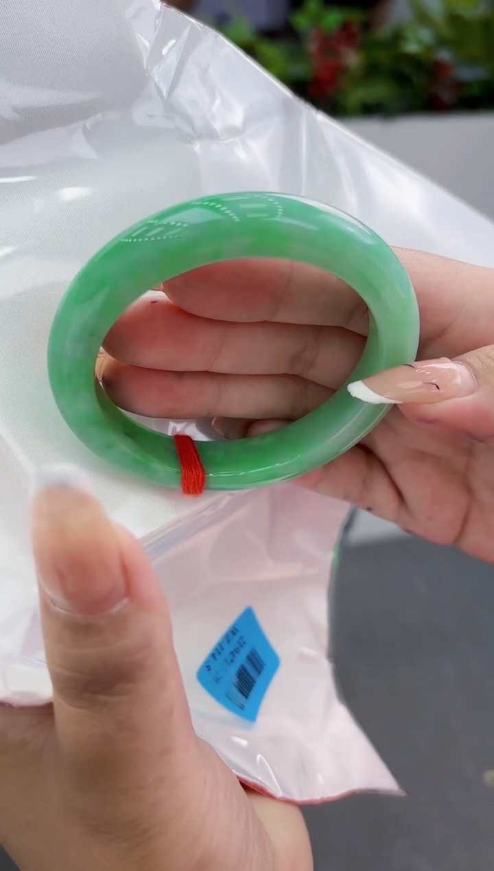 【闪购商品】翡翠手镯未镶嵌翡翠手镯