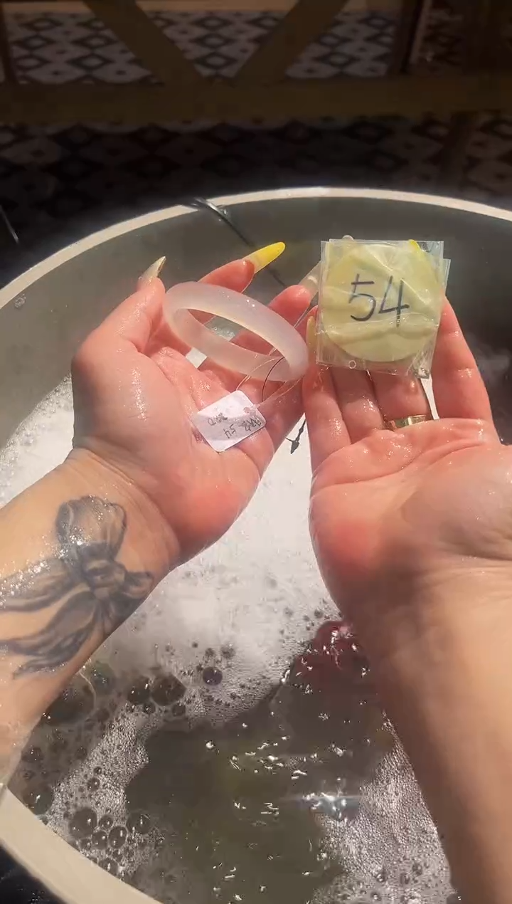 手镯玛瑙/玉髓未镶嵌95