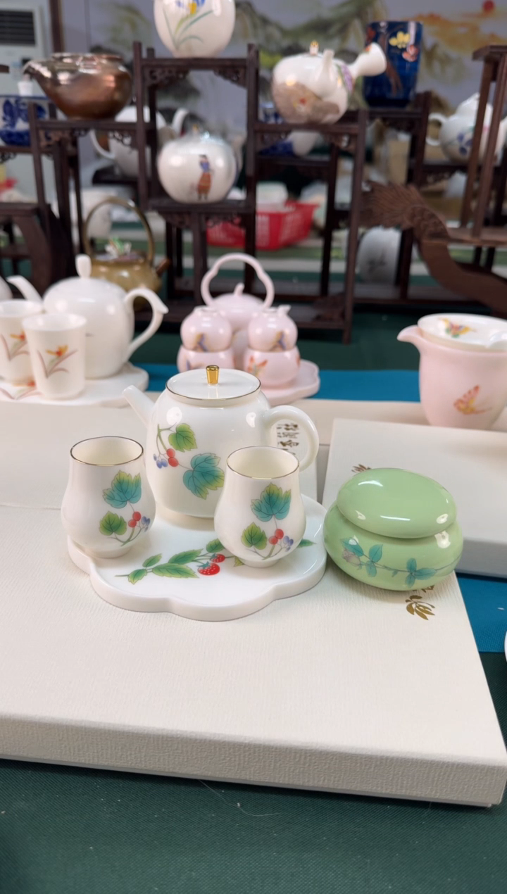 【闪购商品】瓷器 ······......