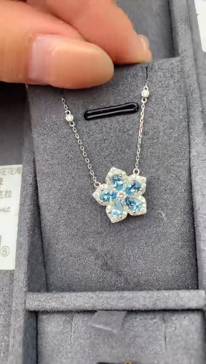 【闪购商品】海蓝宝石颈饰18K金镶嵌海蓝宝项链