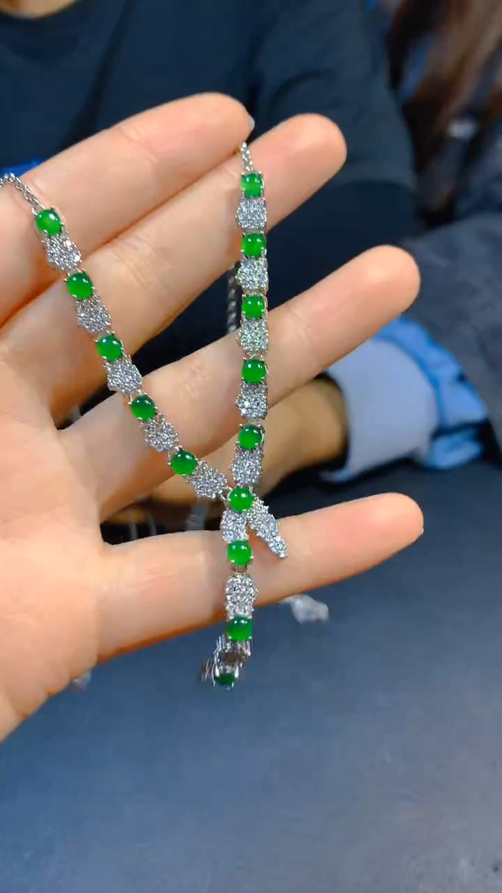 【闪购商品】翡翠套链未镶嵌0095537371多样性发一