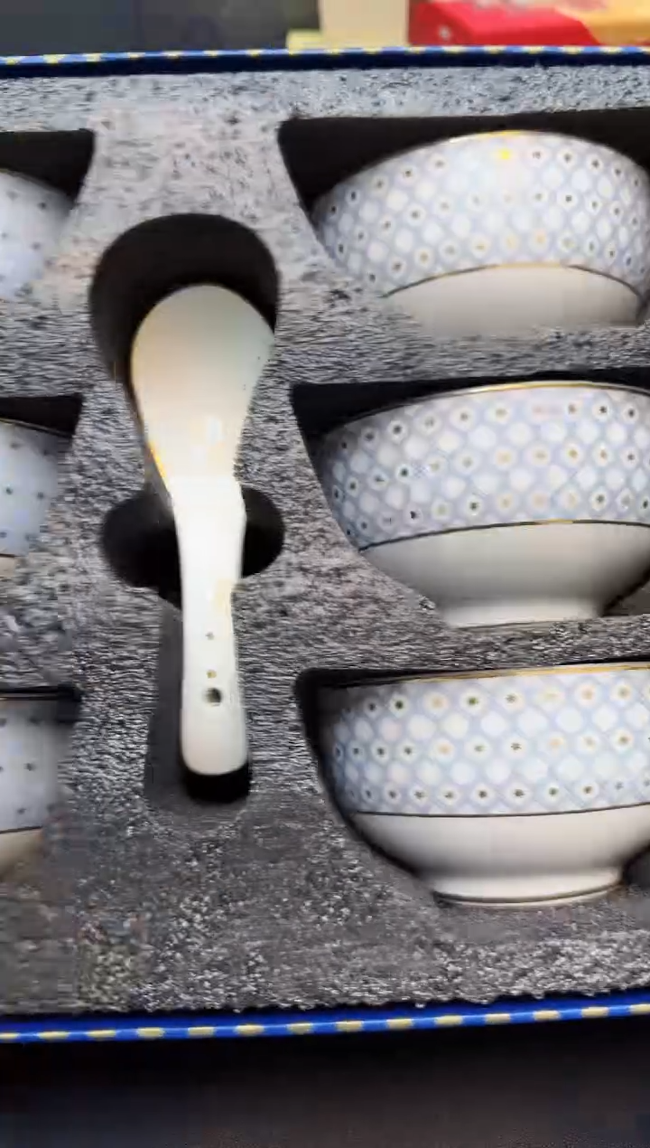 【闪购商品】瓷片全新正品一件不留@@B112-8