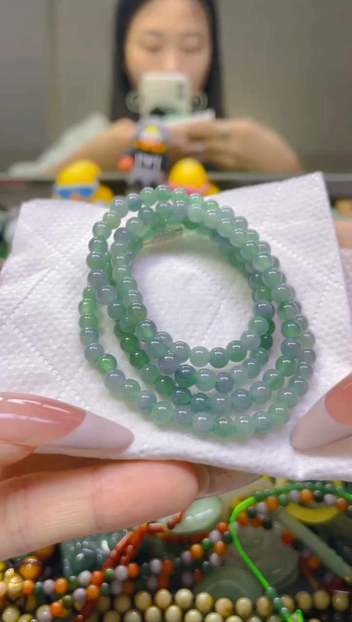 翡翠未镶嵌颈饰4MM/C/翡翠A货，一件也是批发价