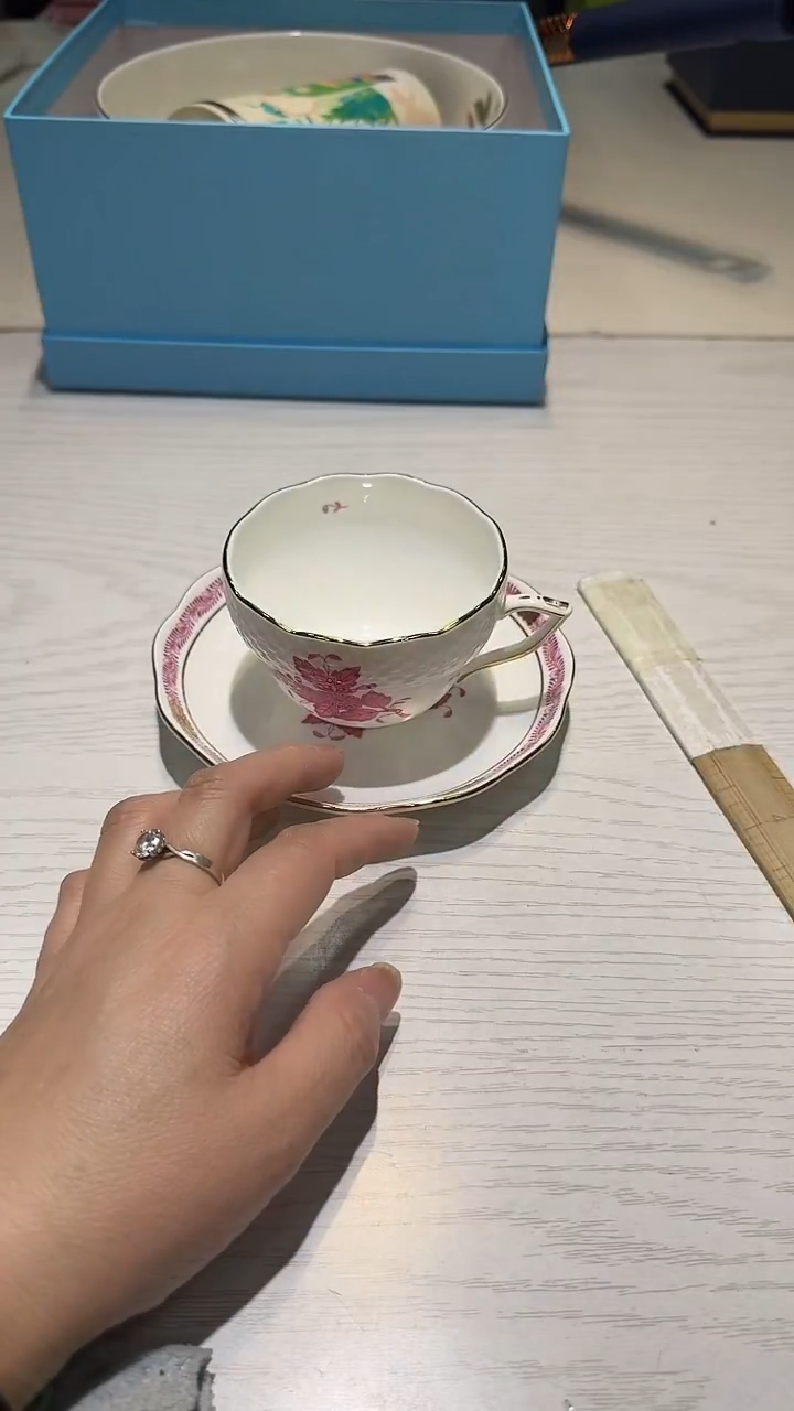 瓷片生活的本意就是开心@@1