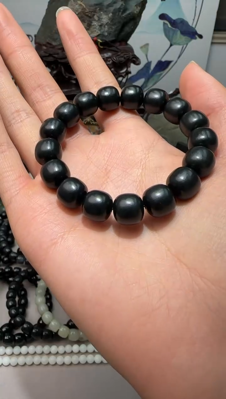 【闪购商品】和田玉未镶嵌新疆塔青后山料11*12老型手串和田玉