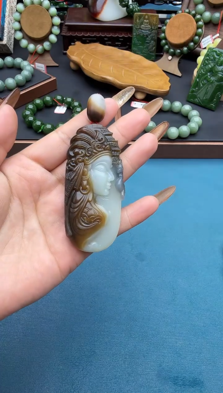 未镶嵌和田玉挂件1