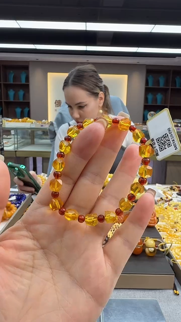 手链琥珀未镶嵌10秒拍号 假一罚三