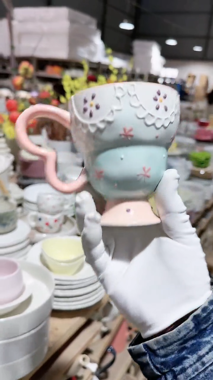 【闪购商品】瓷片高脚杯 微瑕凑满20元包邮