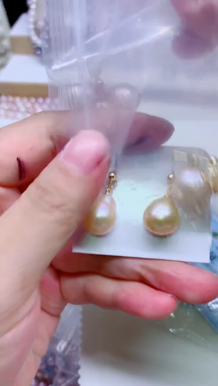 银S925镶嵌淡水珍珠耳饰多样性发其一，非无暇