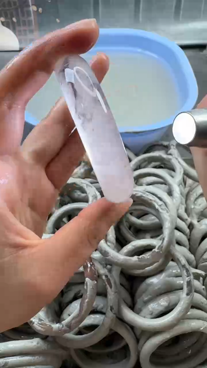 【闪购商品】石英质玉手镯未镶嵌6