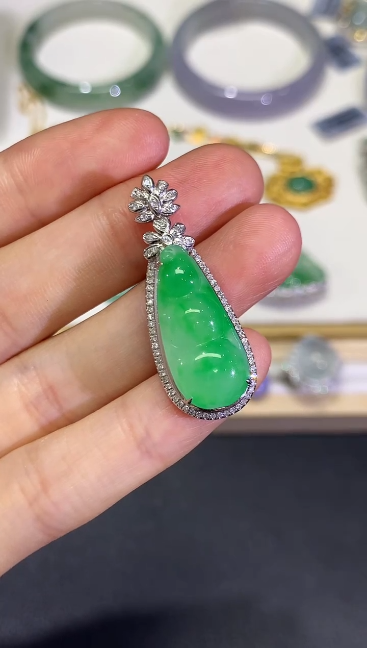 【闪购商品】翡翠颈饰18K金镶嵌团购34