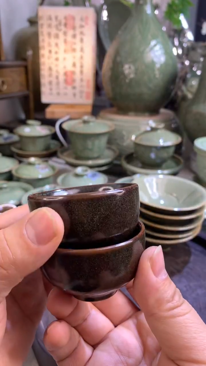 耀州窑茶叶沫釉小茶杯2只