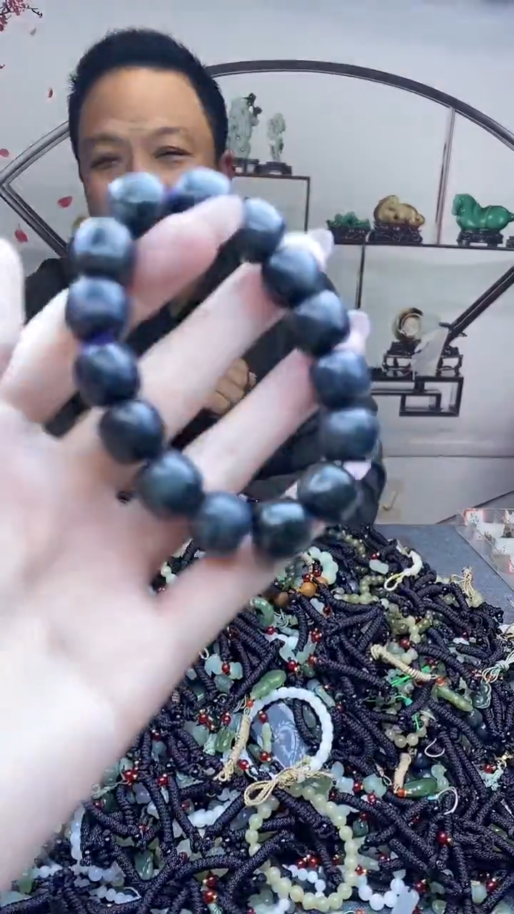 颈饰未镶嵌和田玉多样性发拍一发一