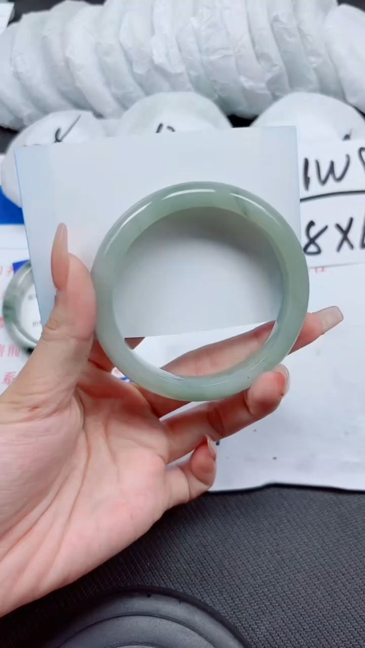 石英质玉手镯未镶嵌A159-62.63