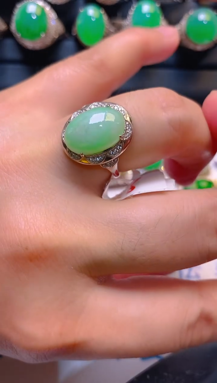 【闪购商品】翡翠耳饰银S925镶嵌天然A货翡翠1