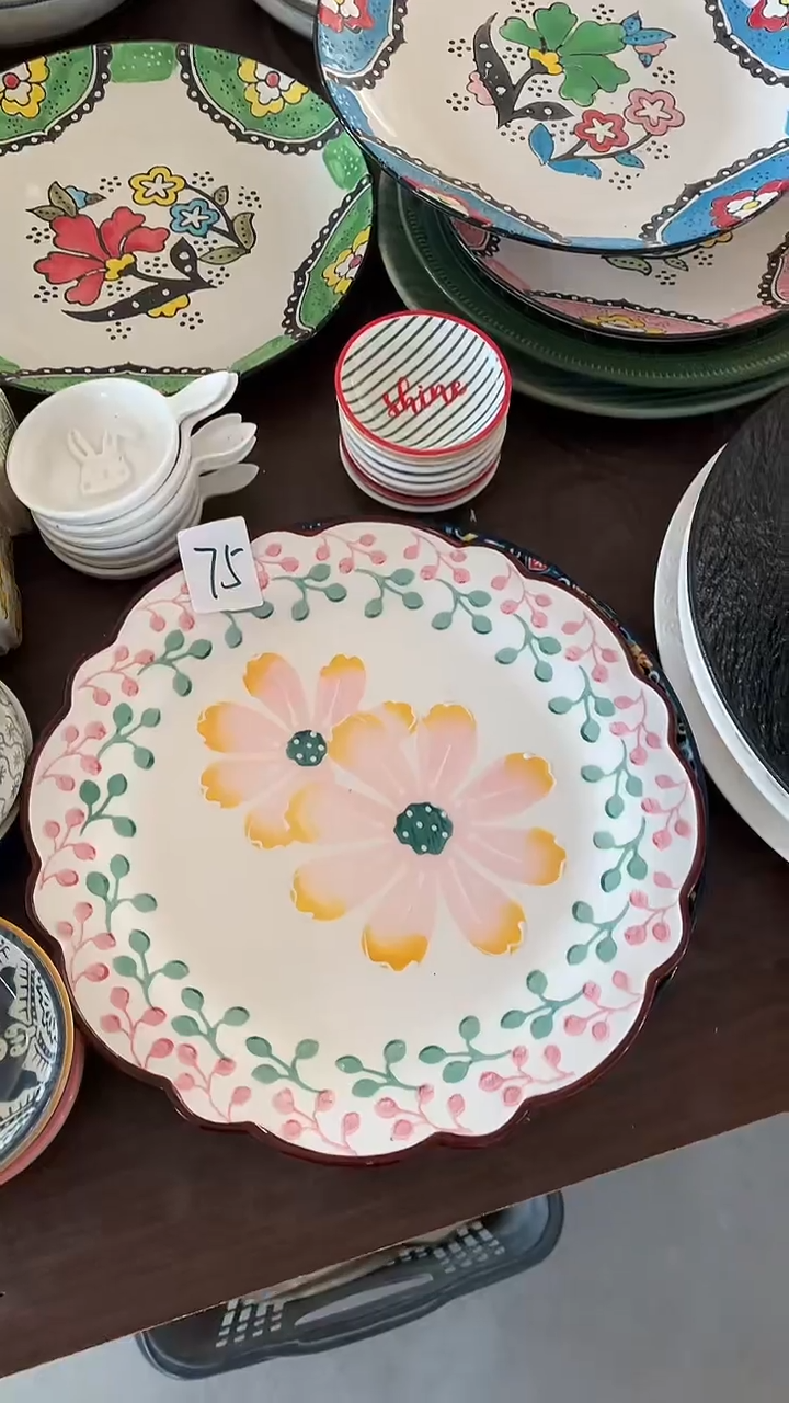 陶瓷微瑕10.5寸花边盘