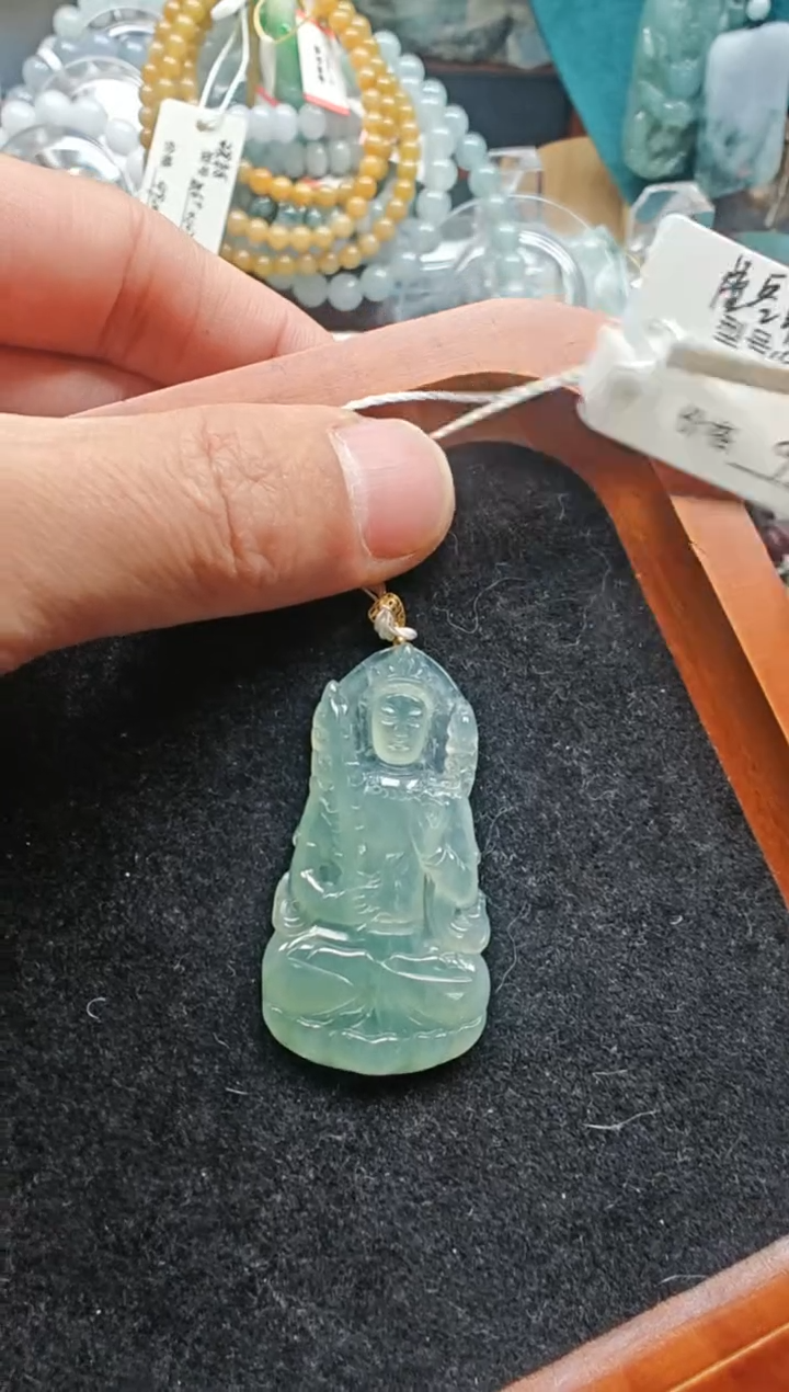 【闪购商品】翡翠颈饰未镶嵌r00083-虚空藏