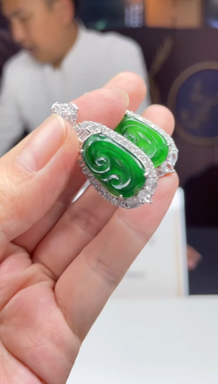 【闪购商品】翡翠颈饰未镶嵌多样性发货 (只发一件) *P51