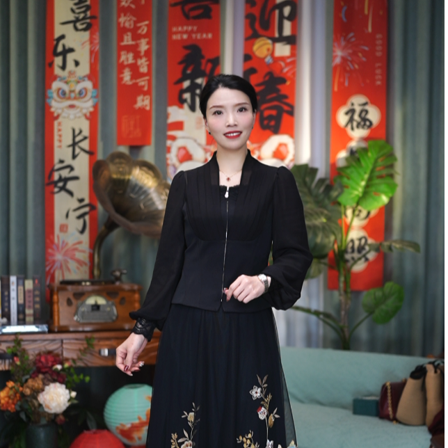 SUSSI/古色25春季商场同款百搭气质古色设计师新款时尚上衣