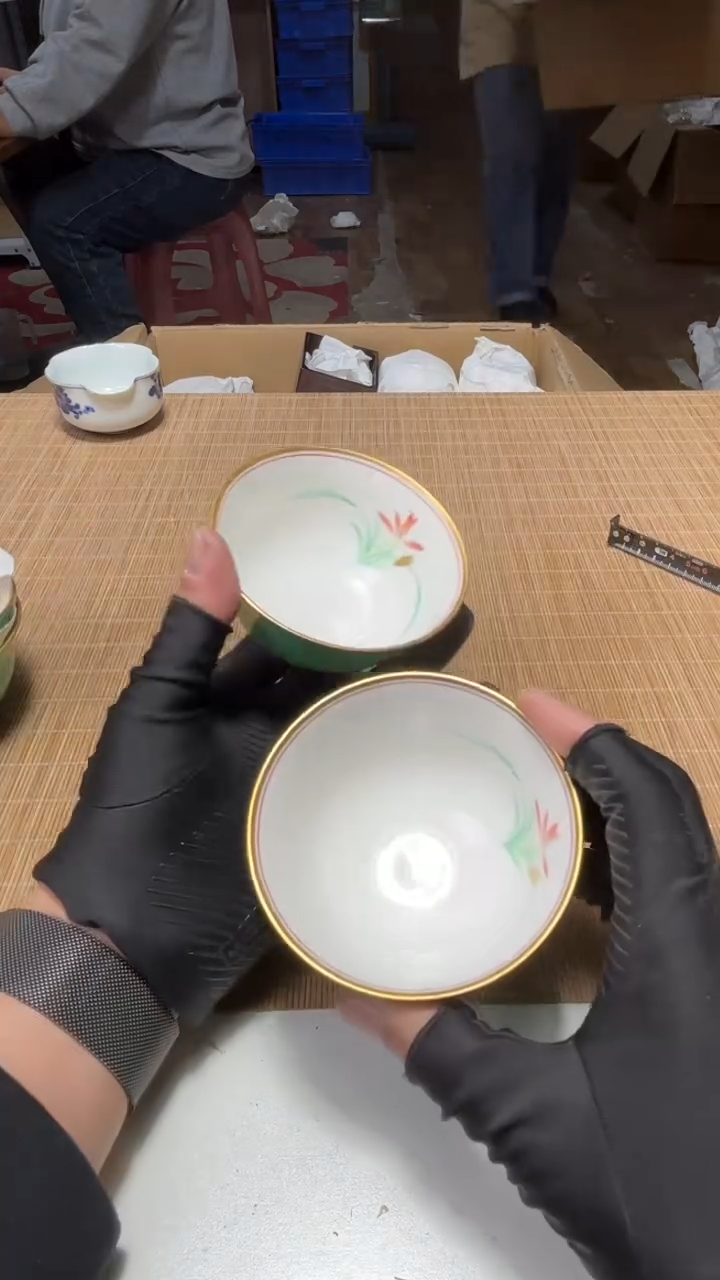 喜****米中古货品默认微瑕