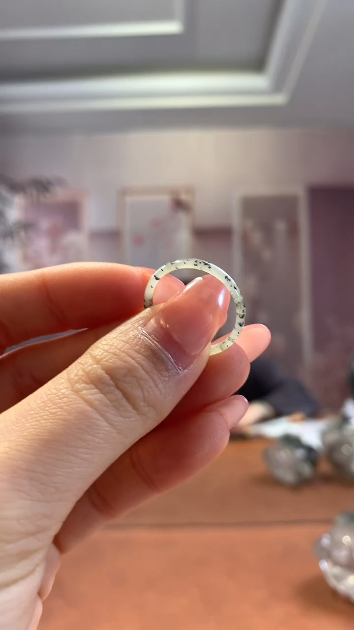 【闪购商品】和田玉戒圈未镶嵌青花戒圈18