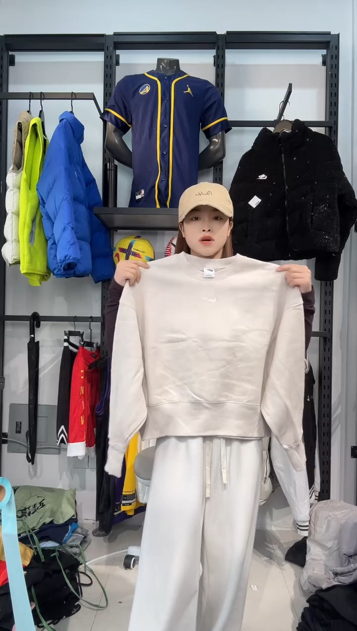 3254闪购编码 Nike/Jordan运动卫衣裤以直播间过款为准 尺码  m
