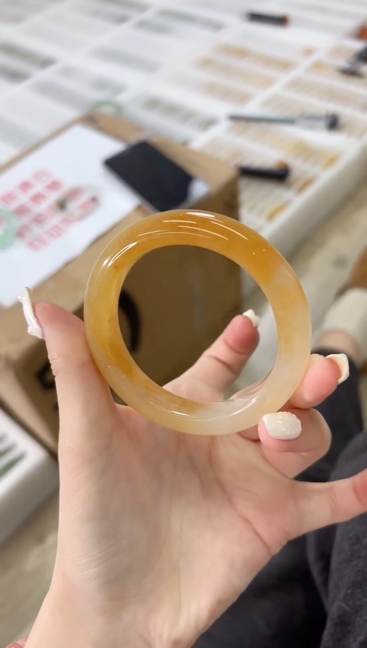 未镶嵌手镯石英质玉27-55HU