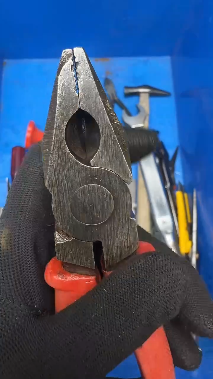 侘****作五金工具剪子钳子15