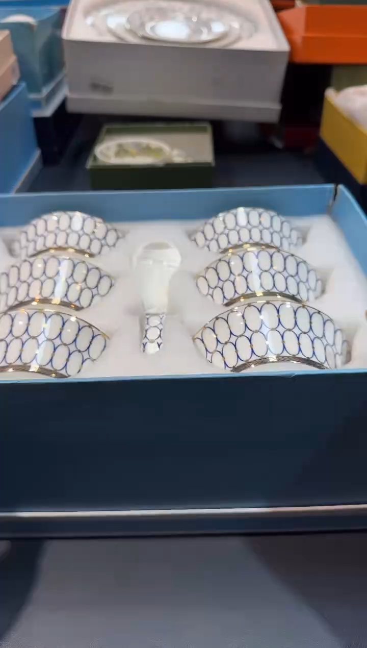 【闪购商品】碗B950-SM04全场正品，京东包邮