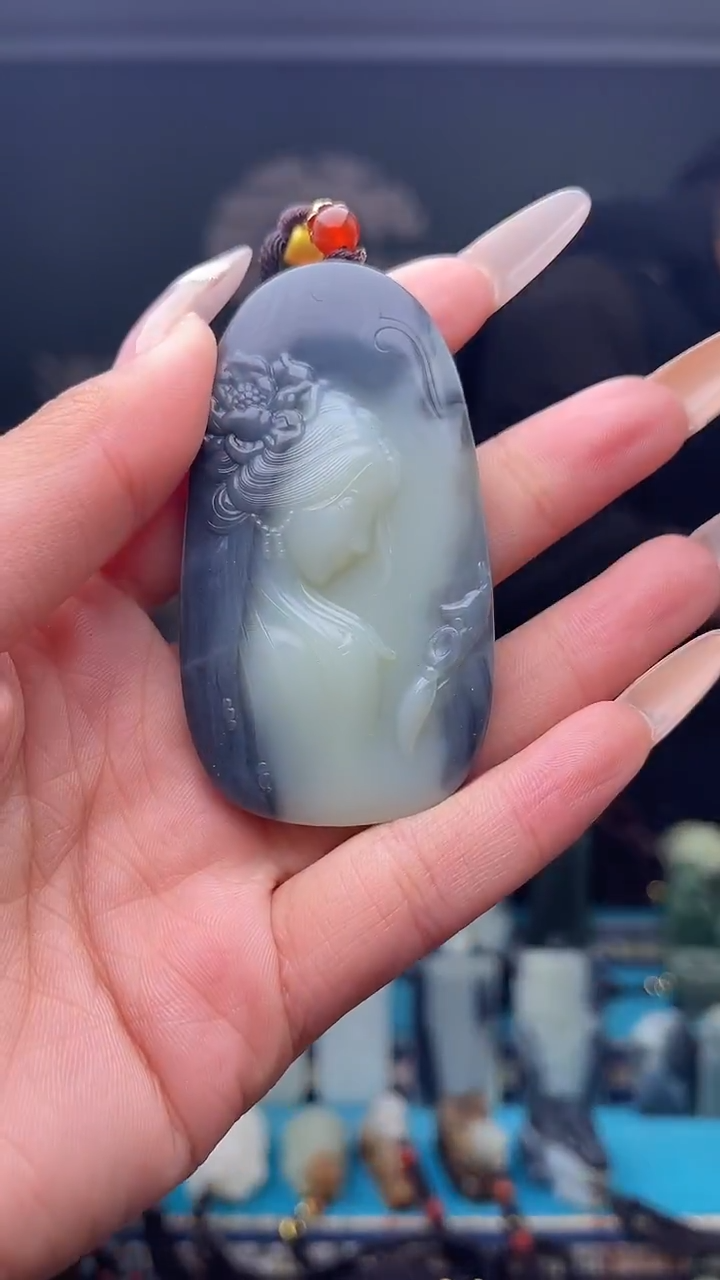 未镶嵌和田玉挂件1