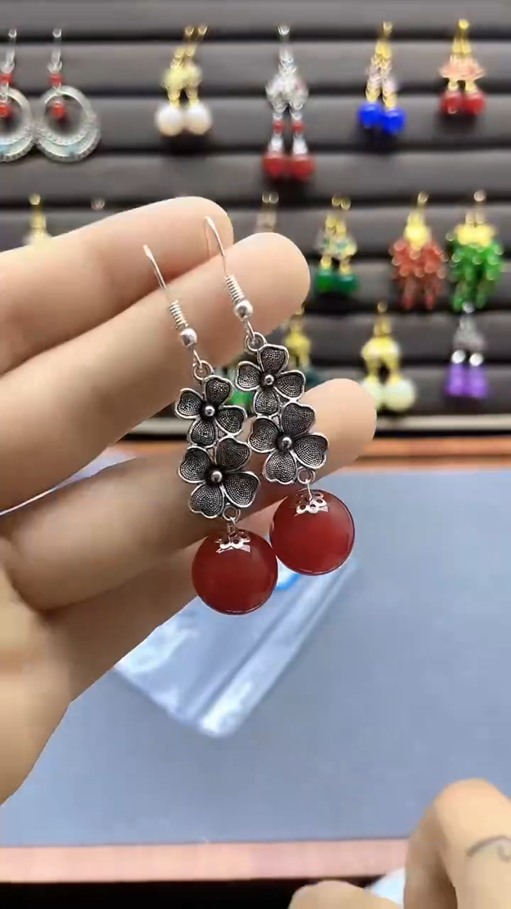 【闪购商品】南红玛瑙耳饰银S925镶嵌162000