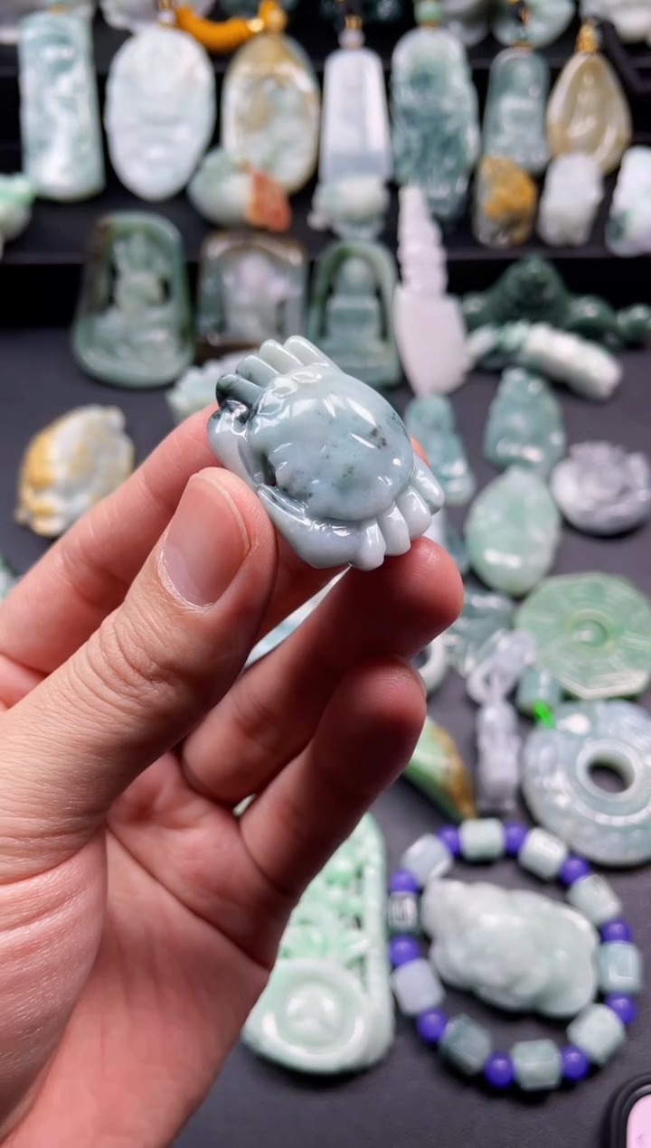 颈饰未镶嵌翡翠24  天然翡翠a货  螃蟹