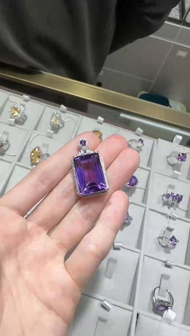 【闪购商品】紫晶颈饰银S925镶嵌16*21mm