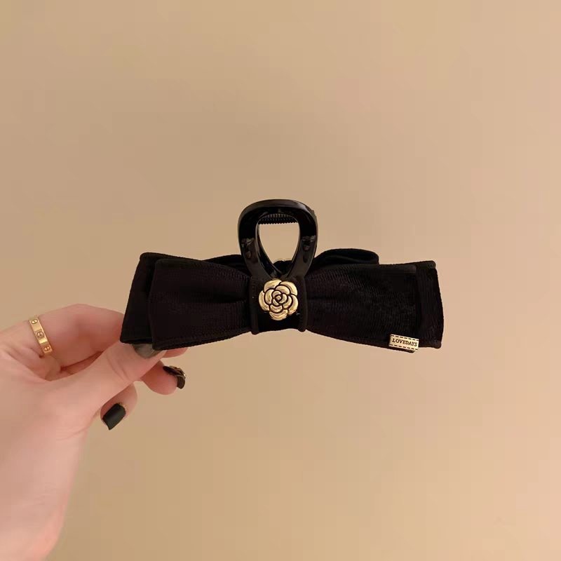 三区 220 轻奢新款时尚手工简约套装发饰品