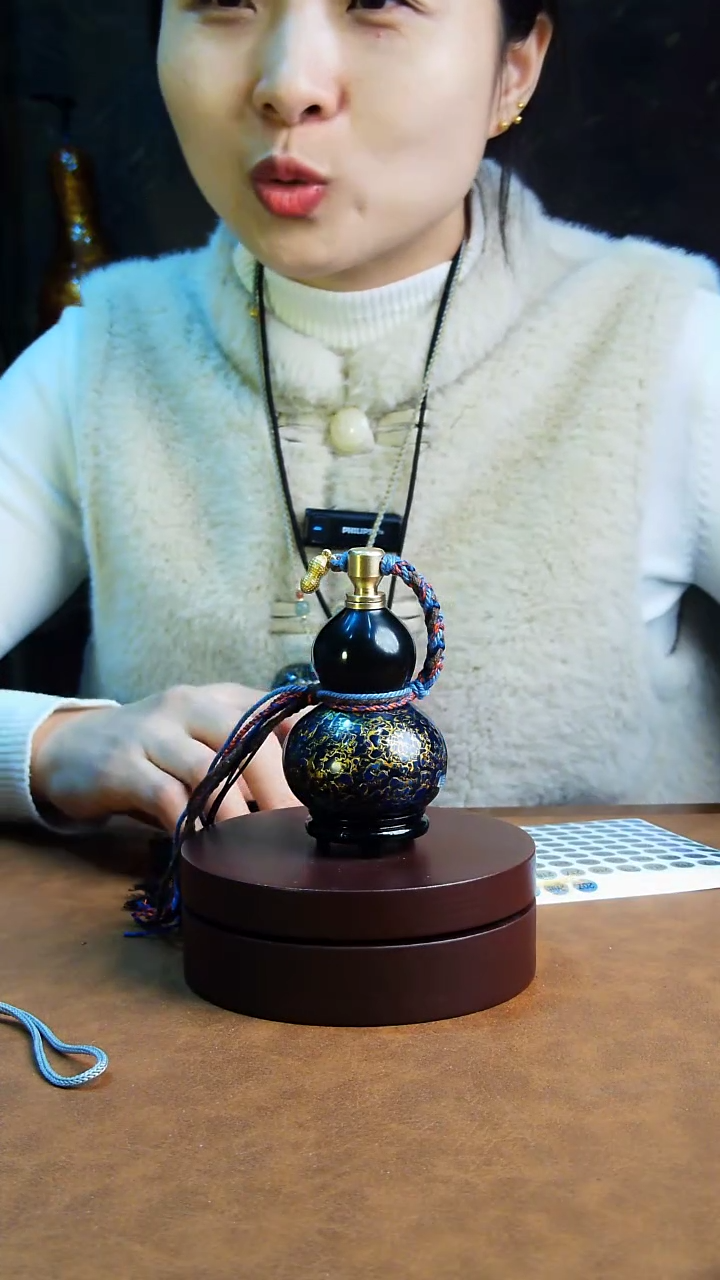 【闪购商品】207直播一物一图大漆酒葫芦送底座送挂绳